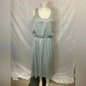 Lilla‎ p dress